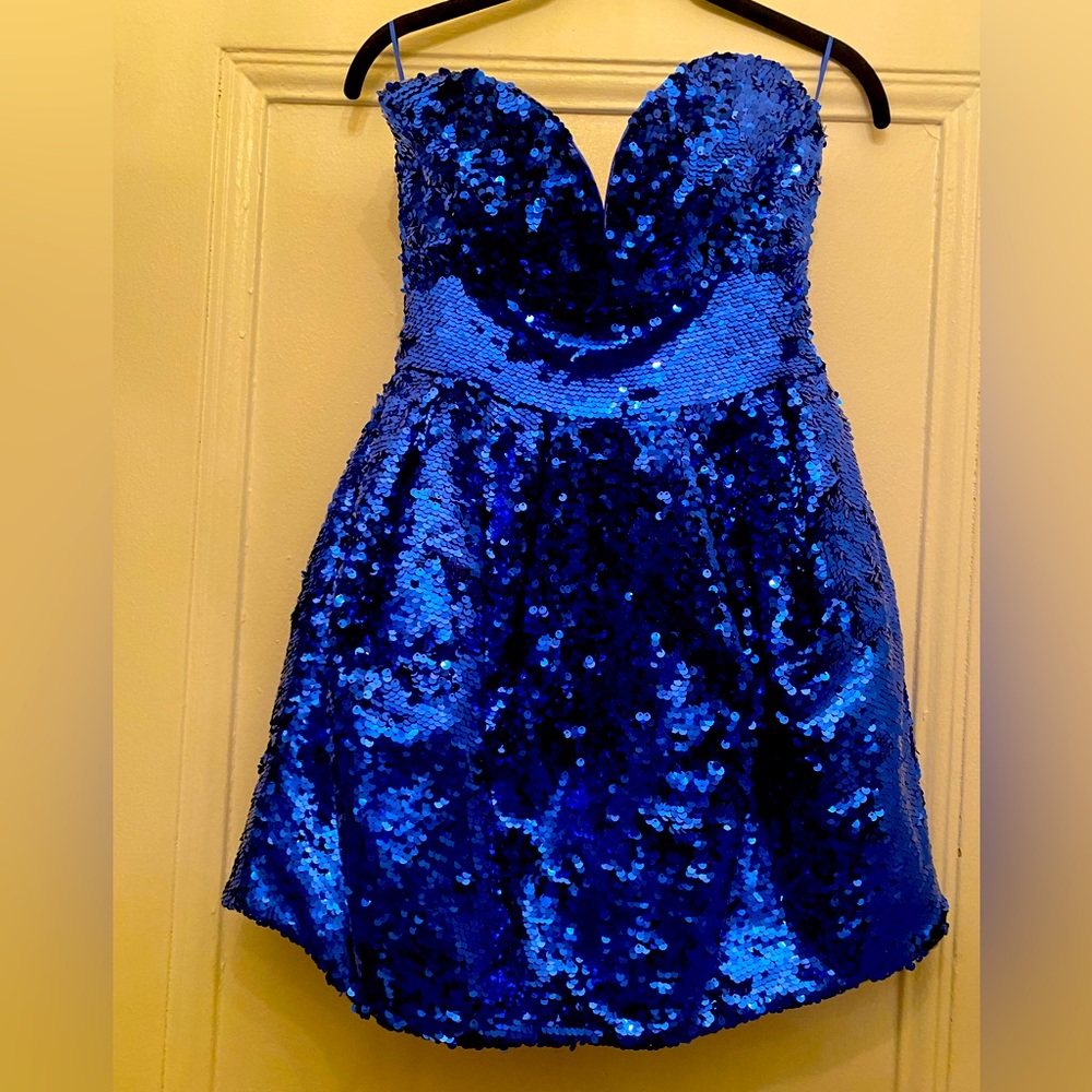 Pinko dress